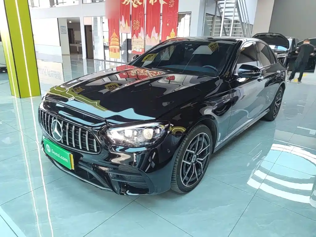 Mercedes-Benz E-Class (Import) — миниатюра 2