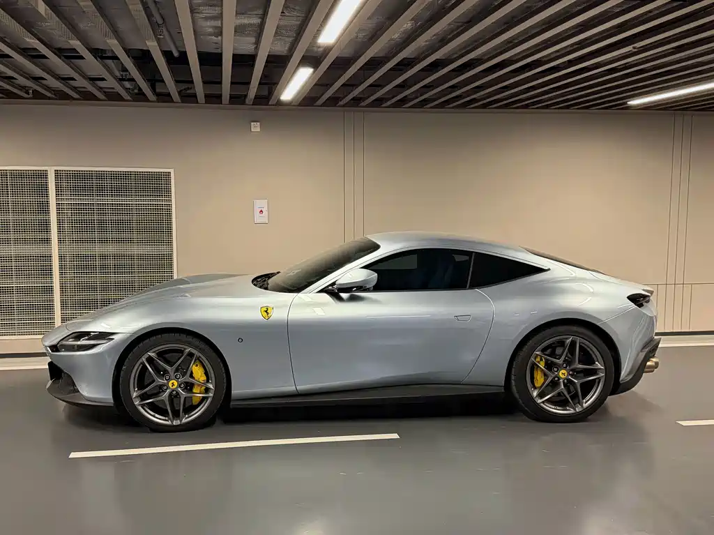Ferrari Roma — миниатюра 4