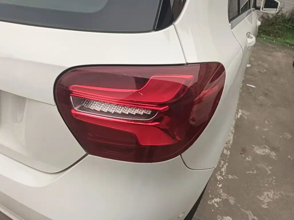 Mercedes-Benz A-Class (Import) — миниатюра 8