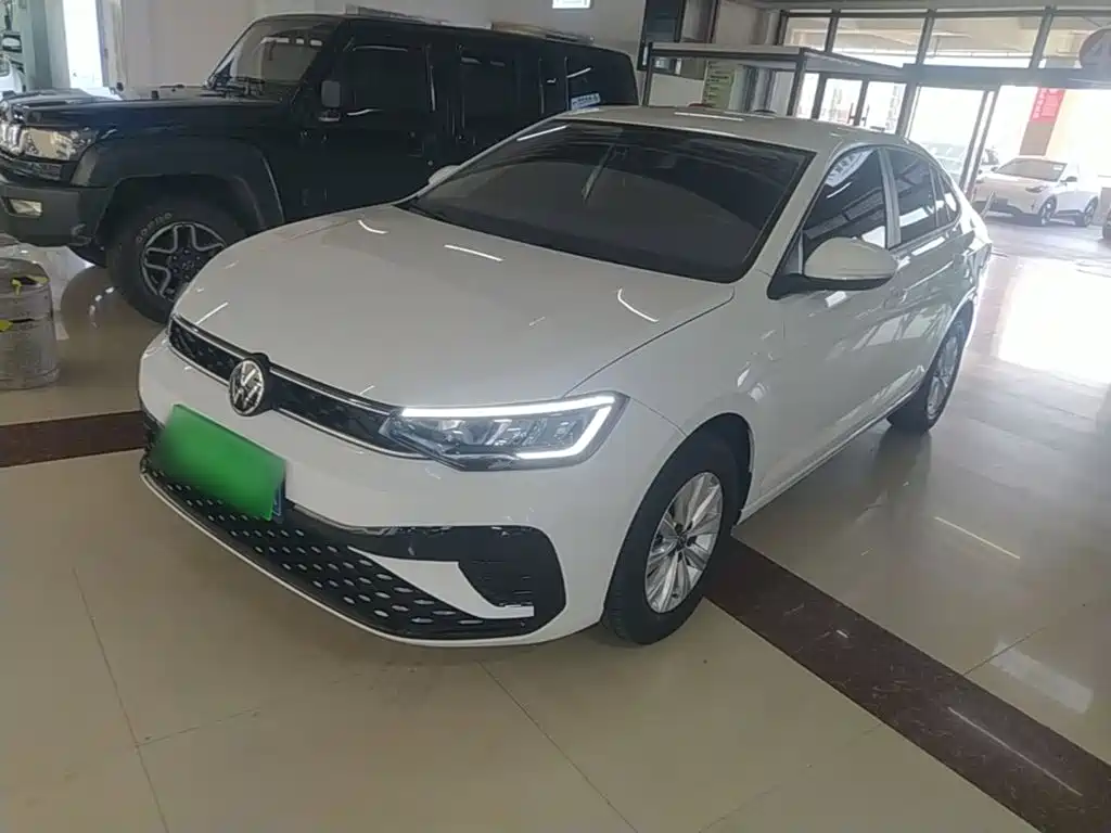 Volkswagen Lavida — миниатюра 2