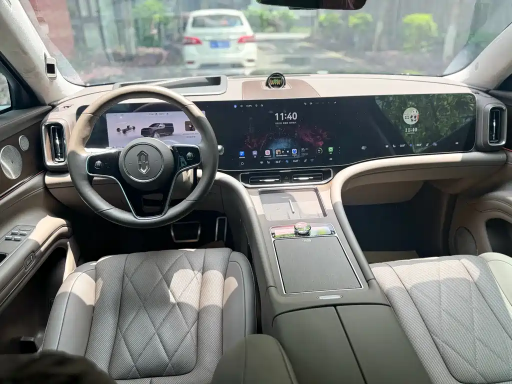 Aito M9 2024 Max 100kWh 6 мест