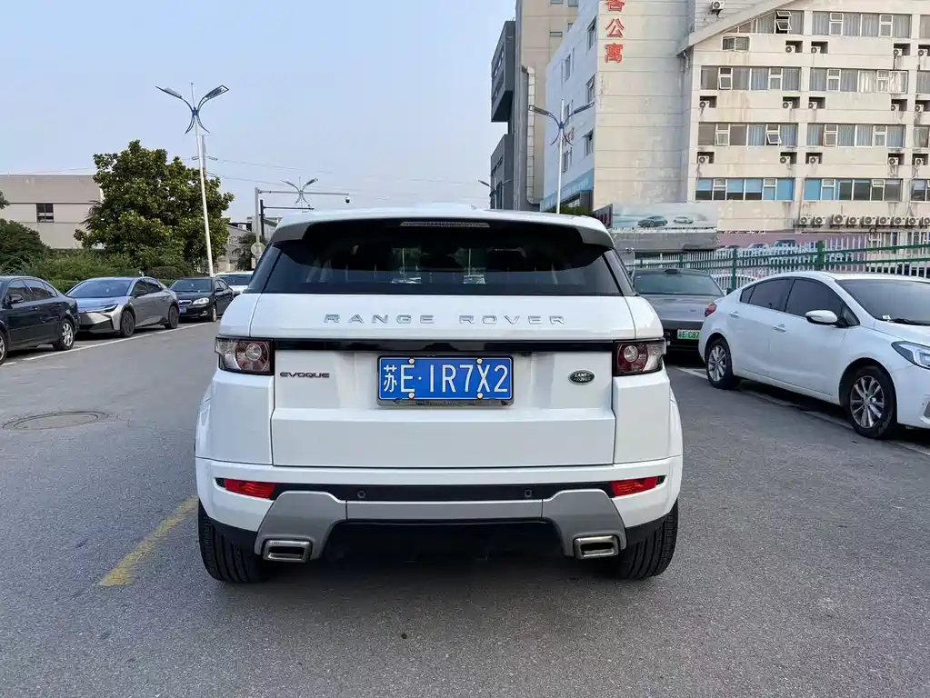 Land Rover Range Rover Evoque 2015 2.0T