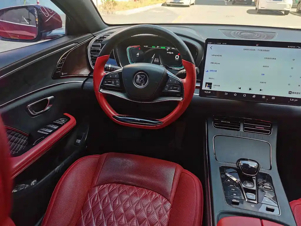 BYD Han — миниатюра 17