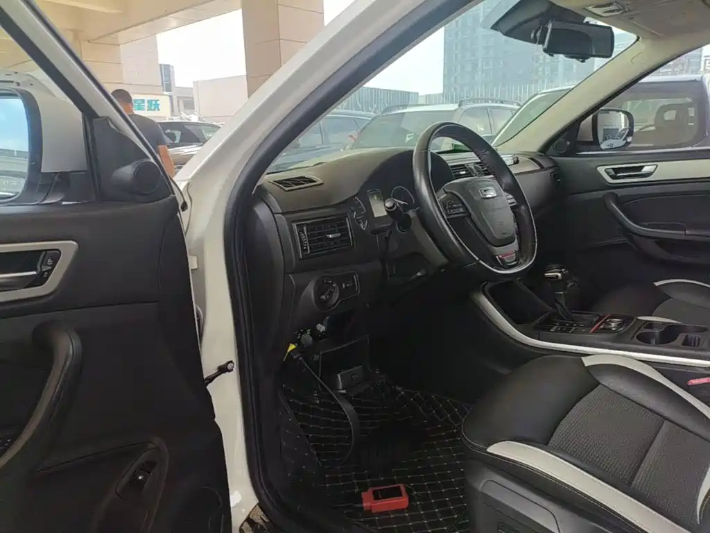 Qoros Qoros 5 — миниатюра 16