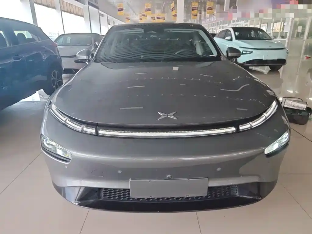 XPeng P7 — миниатюра 3