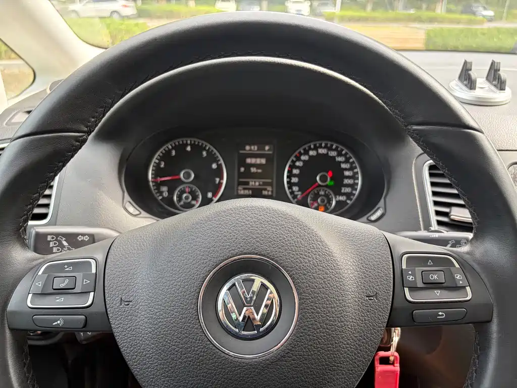 Volkswagen Sharan — миниатюра 4
