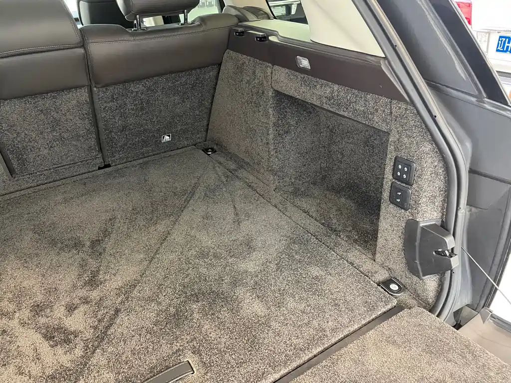 Land Rover Range Rover — миниатюра 35