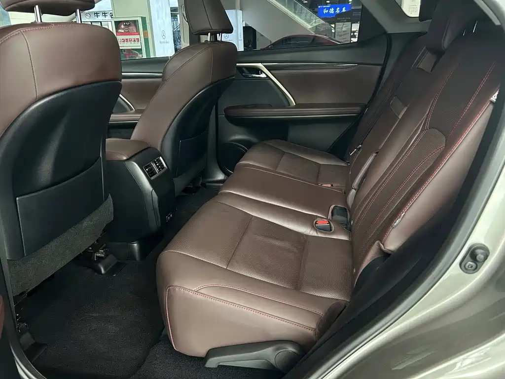 Lexus RX — миниатюра 5
