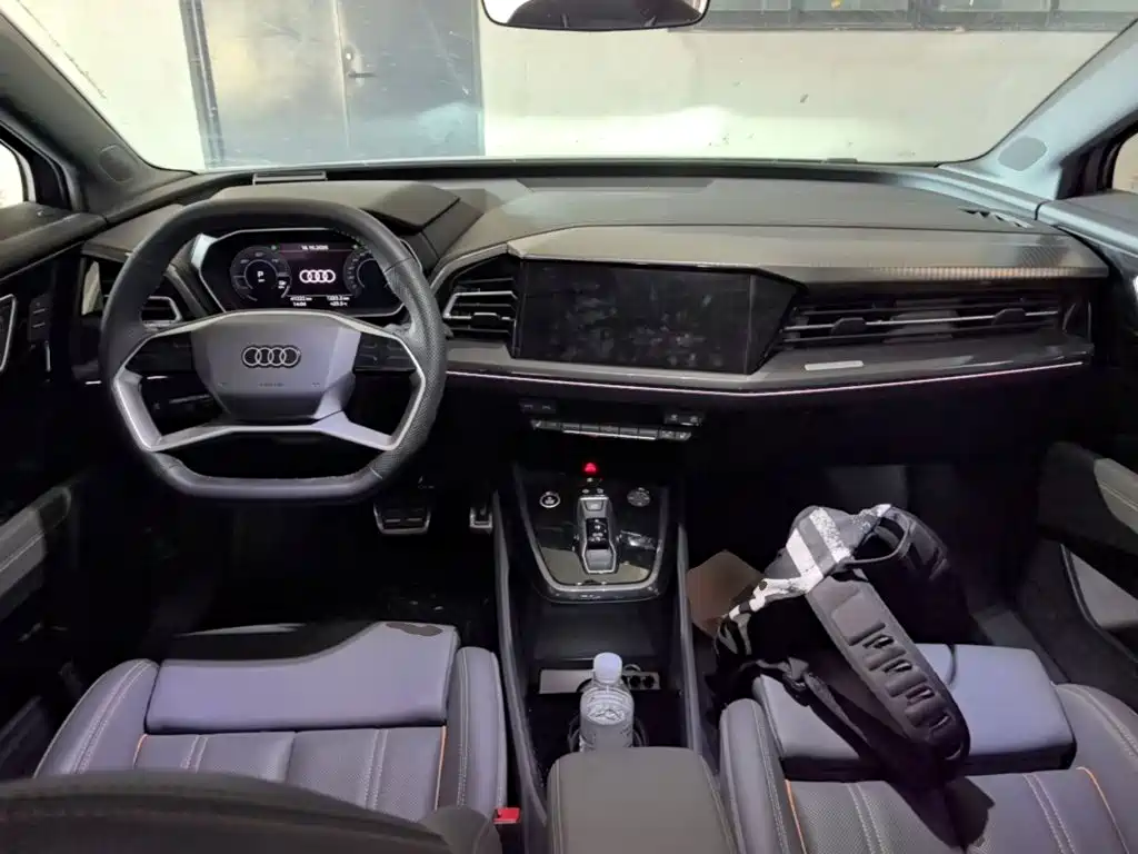 Audi Q4 e-tron — миниатюра 10