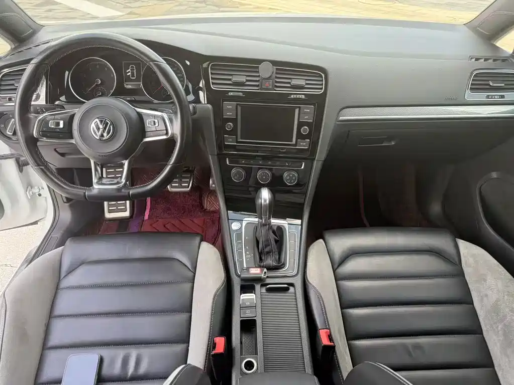 Volkswagen Golf — миниатюра 7