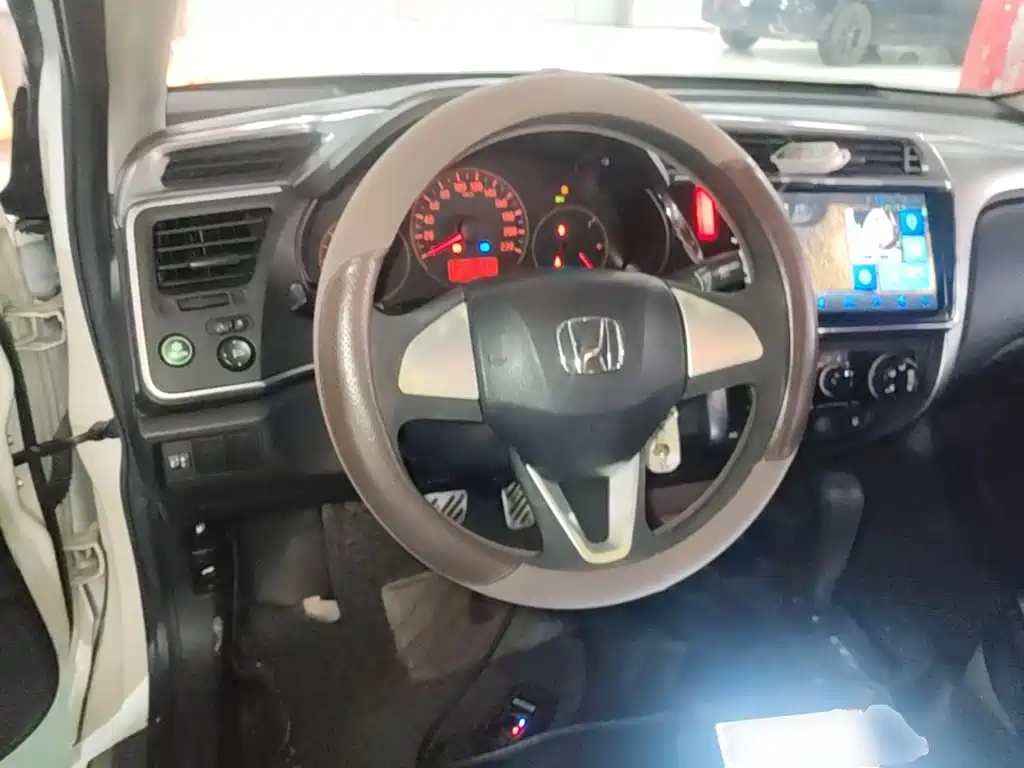 Honda City — миниатюра 11