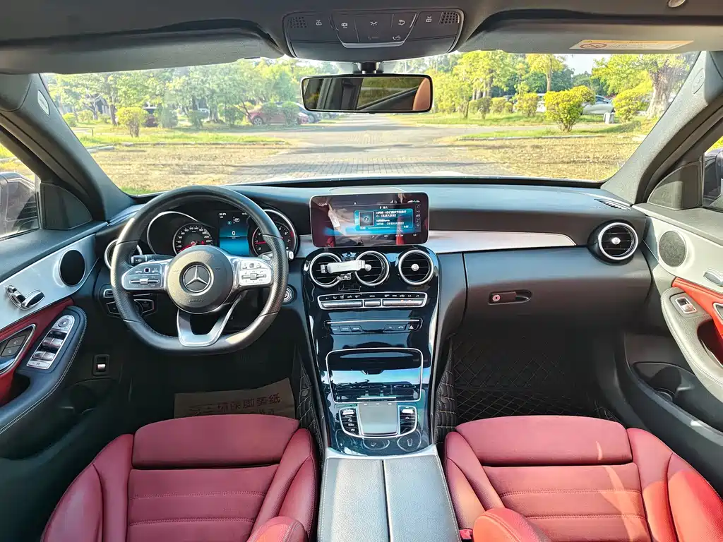 Mercedes-Benz C-Class — миниатюра 10