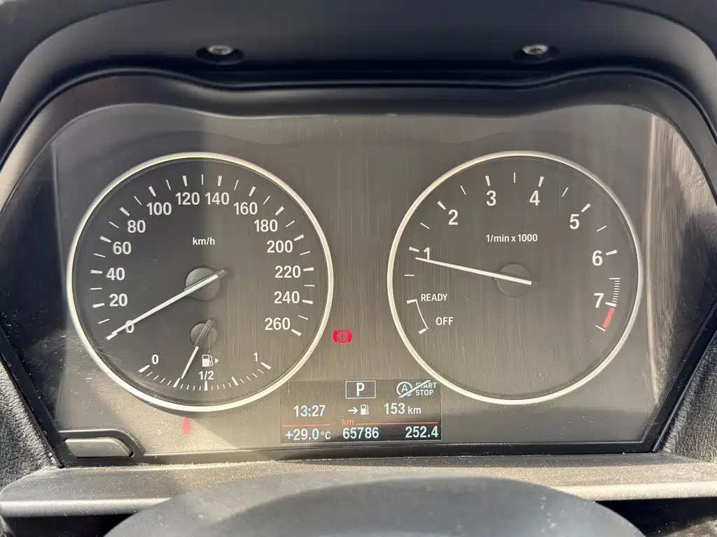 BMW 1 Series (Import) — миниатюра 14