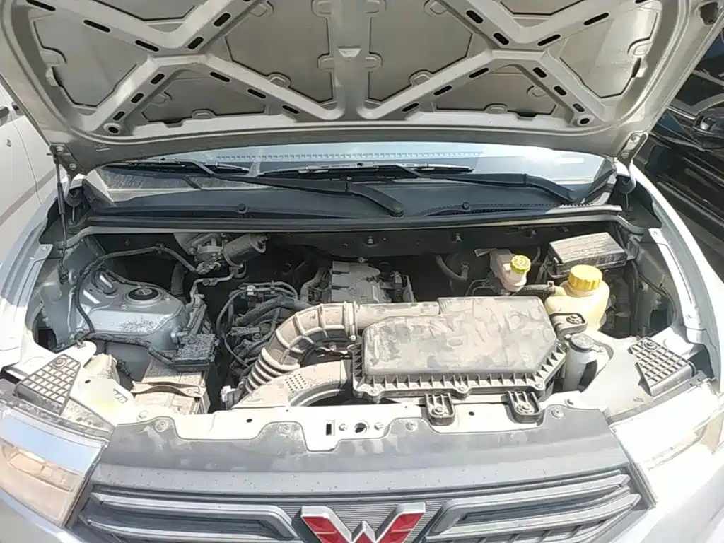 Wuling Hongguang V — миниатюра 20
