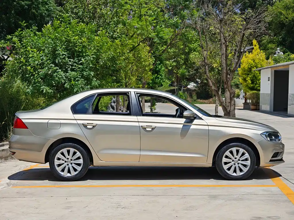 Volkswagen Bora 2019 1.5L AT Fashion