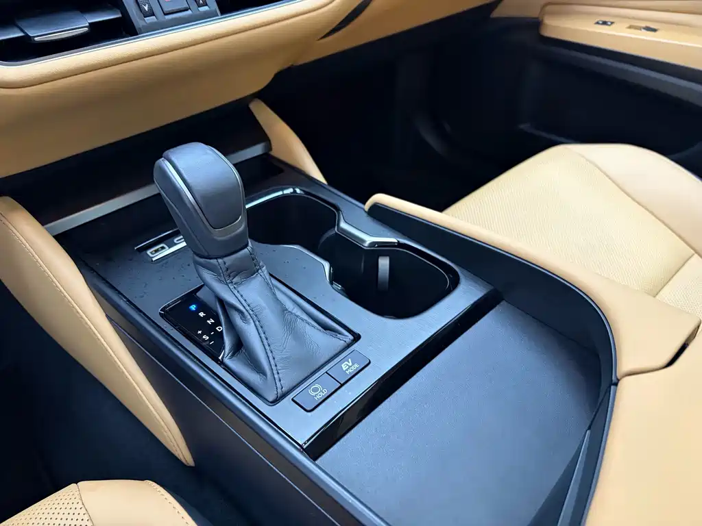 Lexus ES — миниатюра 5