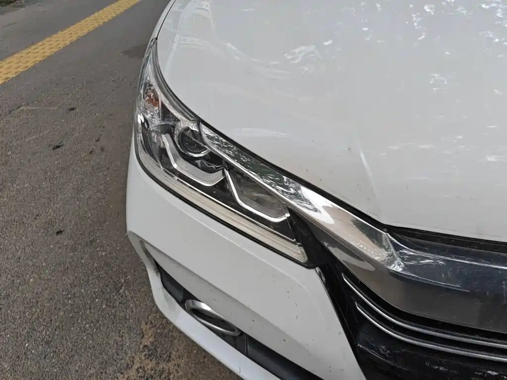Honda Accord — миниатюра 7