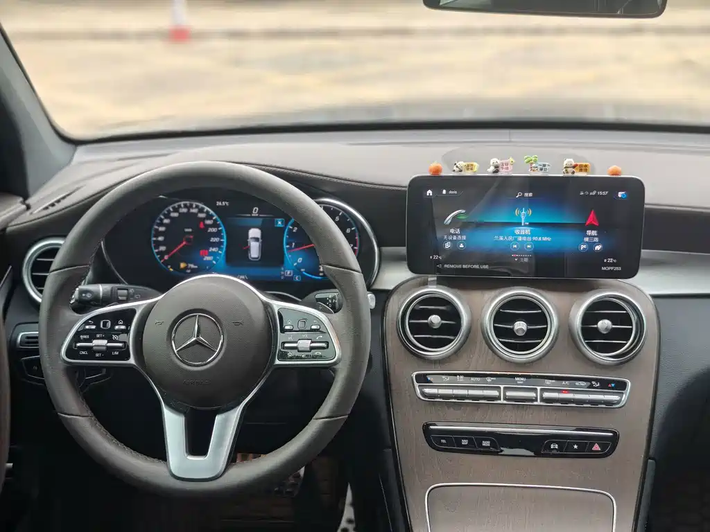 Mercedes-Benz GLC — миниатюра 7