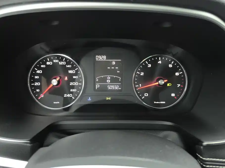 Roewe RX5 — миниатюра 14