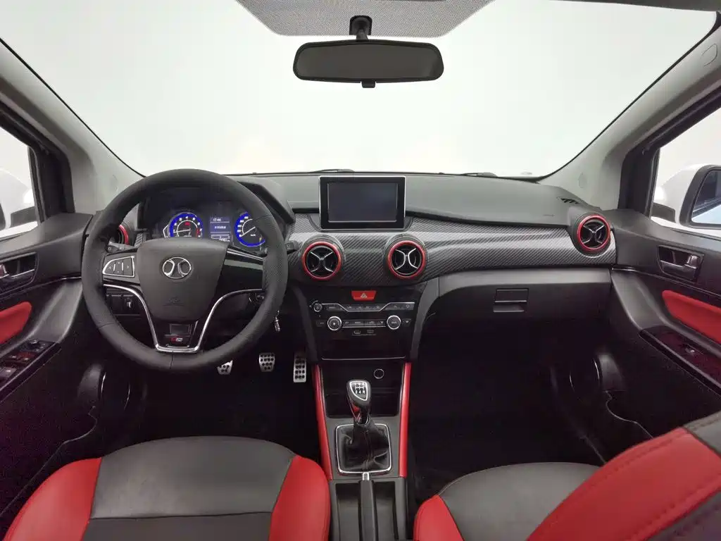 BAIC Senova X25 — миниатюра 5
