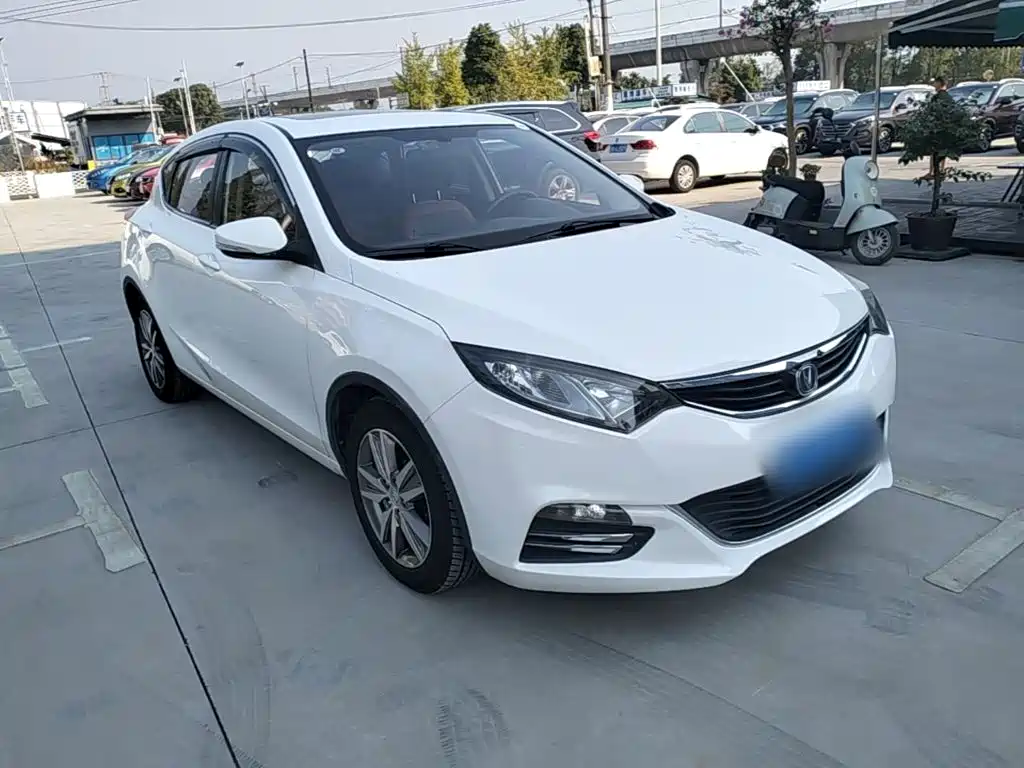 Changan Eado XT — миниатюра 22