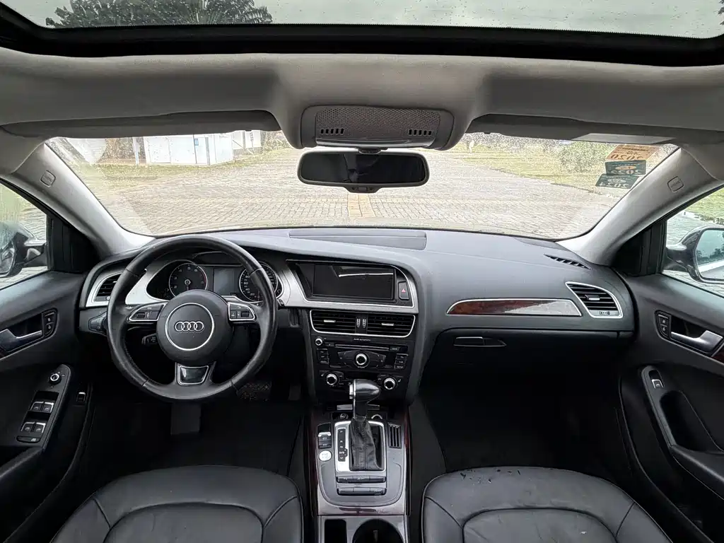 Audi A4L 2016 35 TFSI S line Comfort