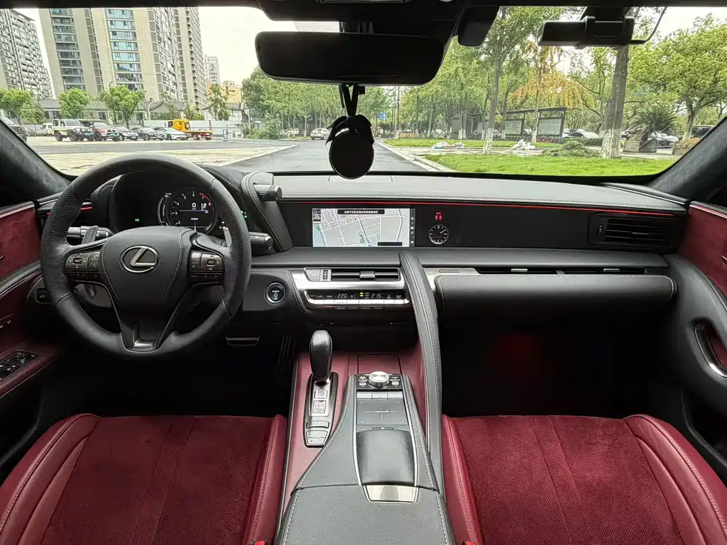 Lexus LC — миниатюра 7