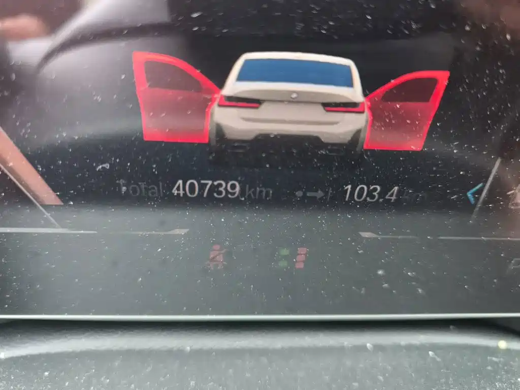 BMW 3 Series — миниатюра 8