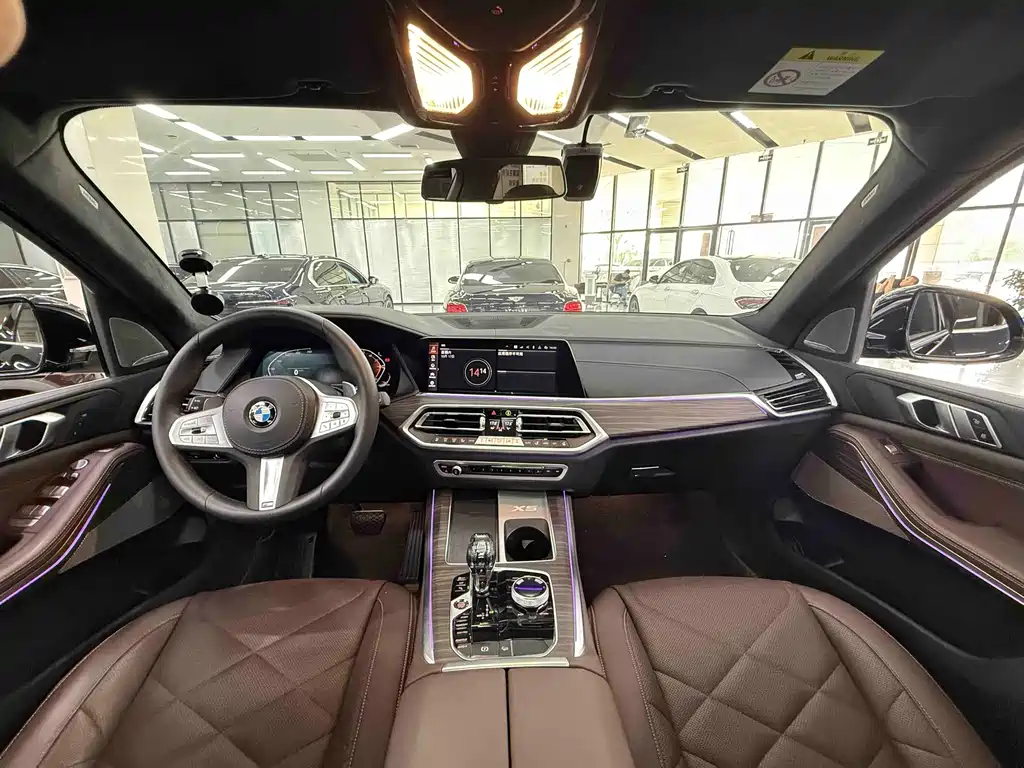 BMW X5 — миниатюра 13