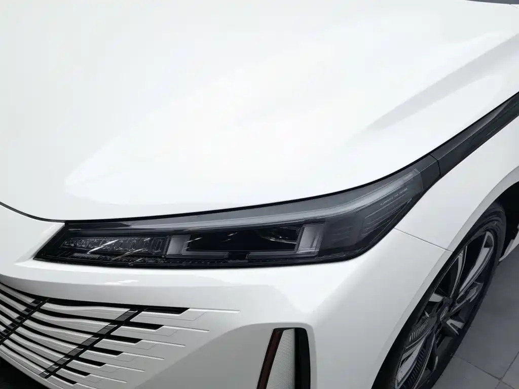 Changan Eado — миниатюра 7