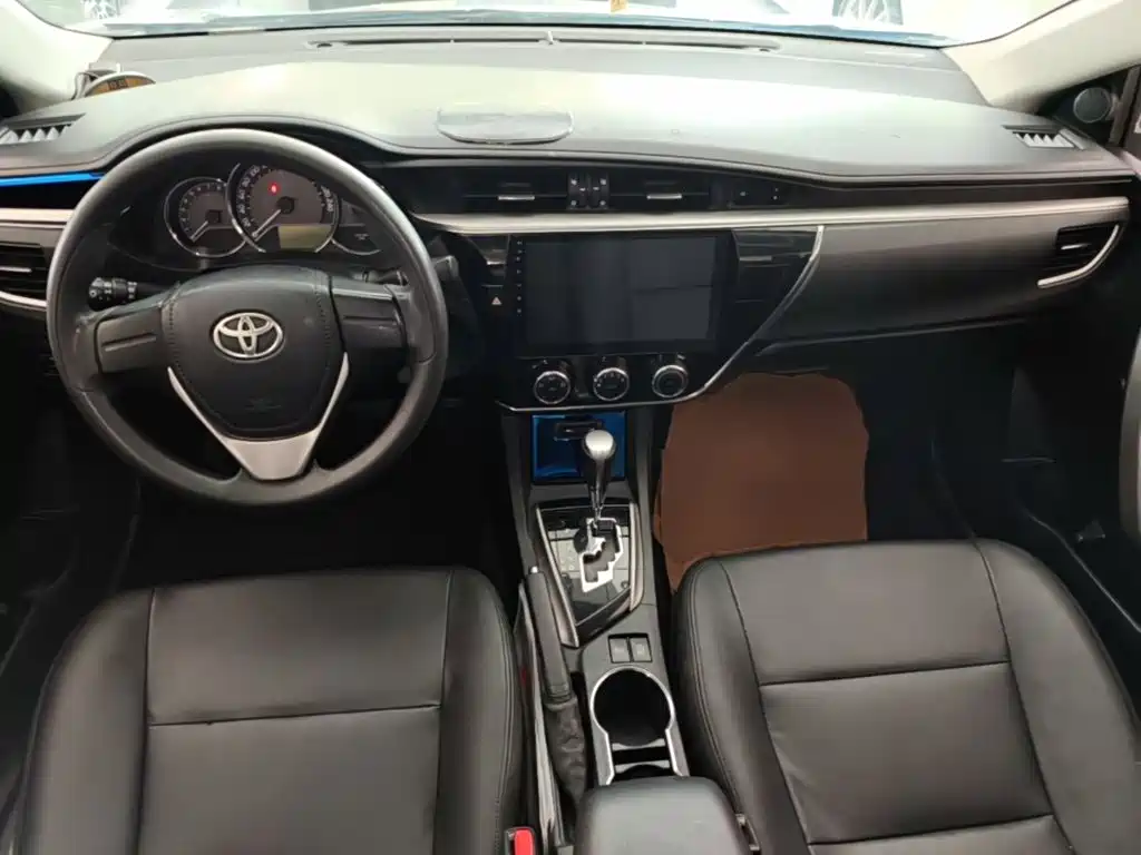 Toyota Corolla — миниатюра 10