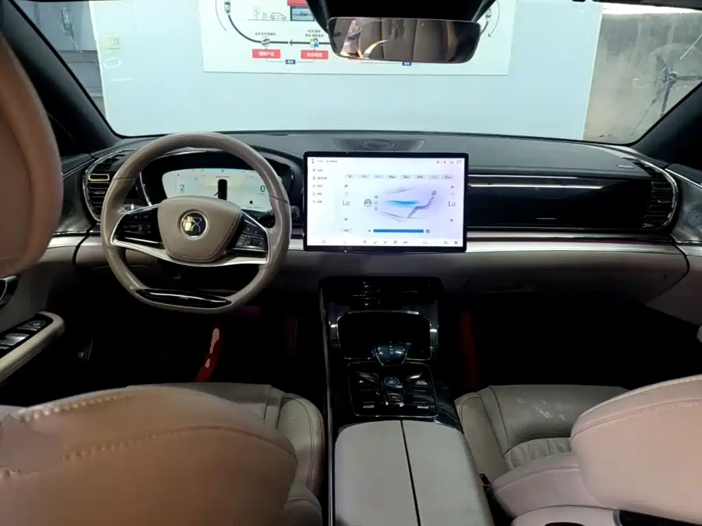 BYD Han — миниатюра 10