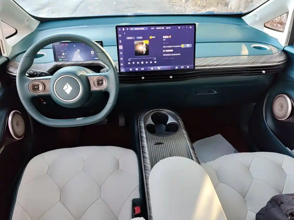 Baojun Yunduo — миниатюра 10