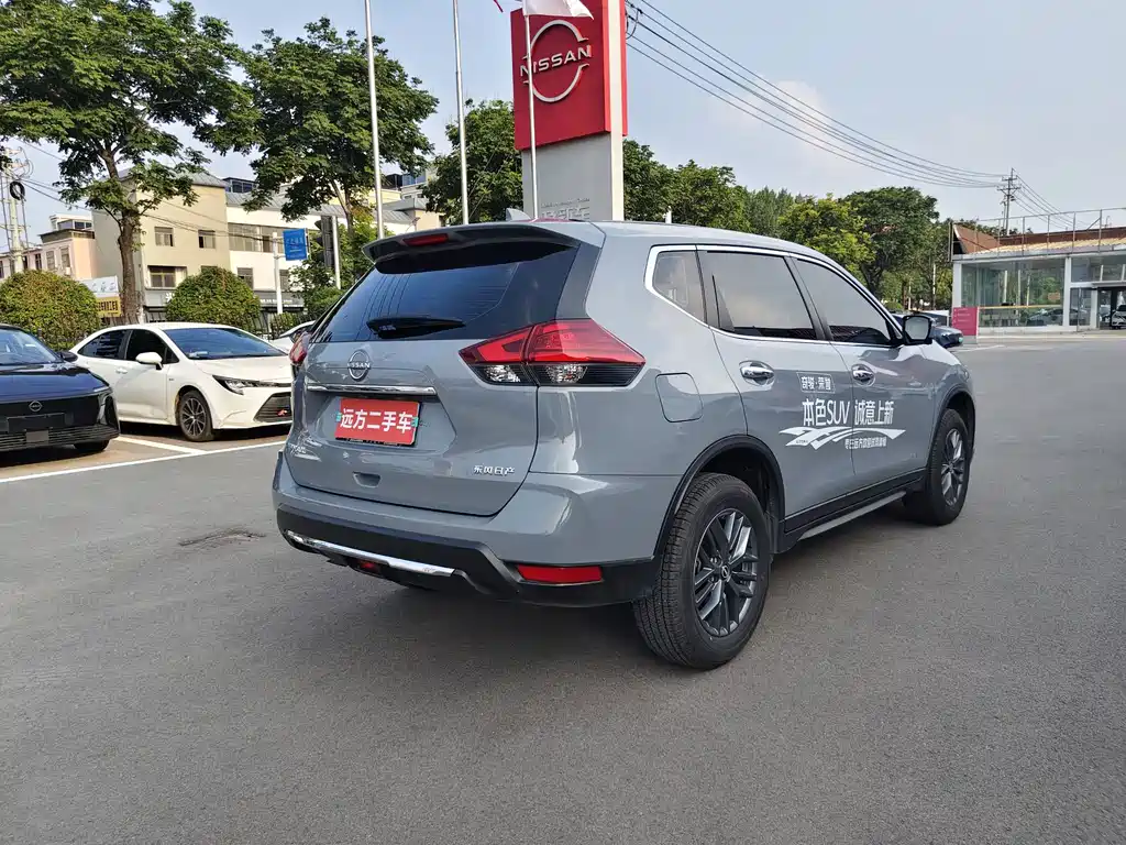 Nissan X-Trail — миниатюра 6