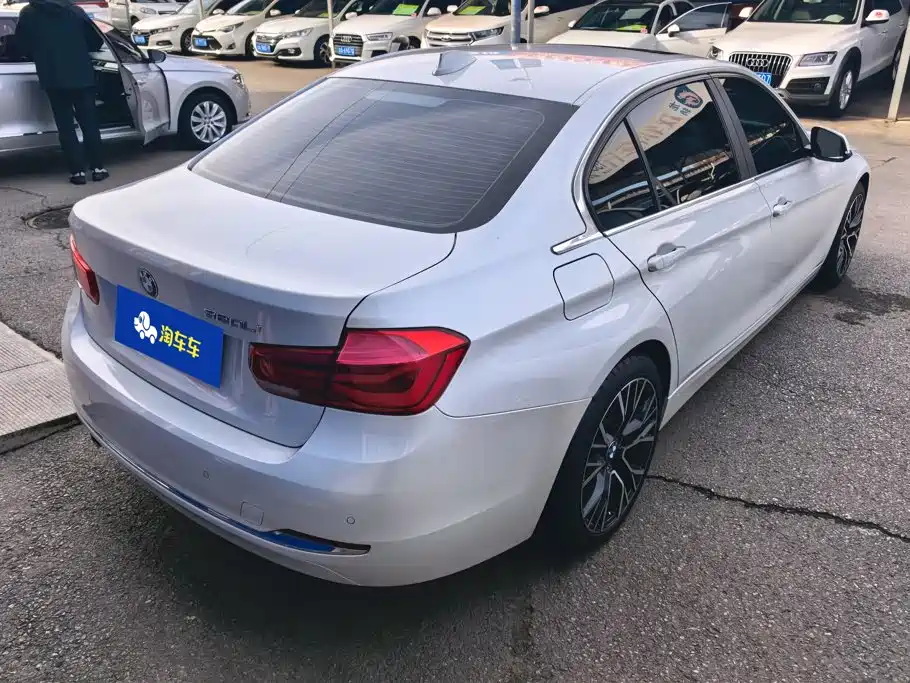 BMW 3 Series — миниатюра 3