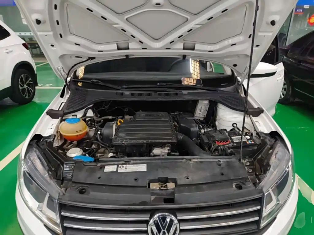 Volkswagen Santana — миниатюра 20