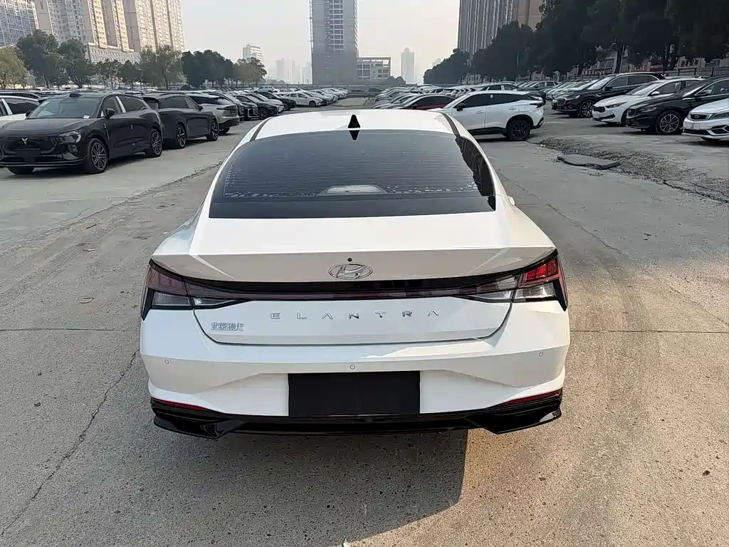 Hyundai Elantra 2021 1.5L CVT GLS Lead