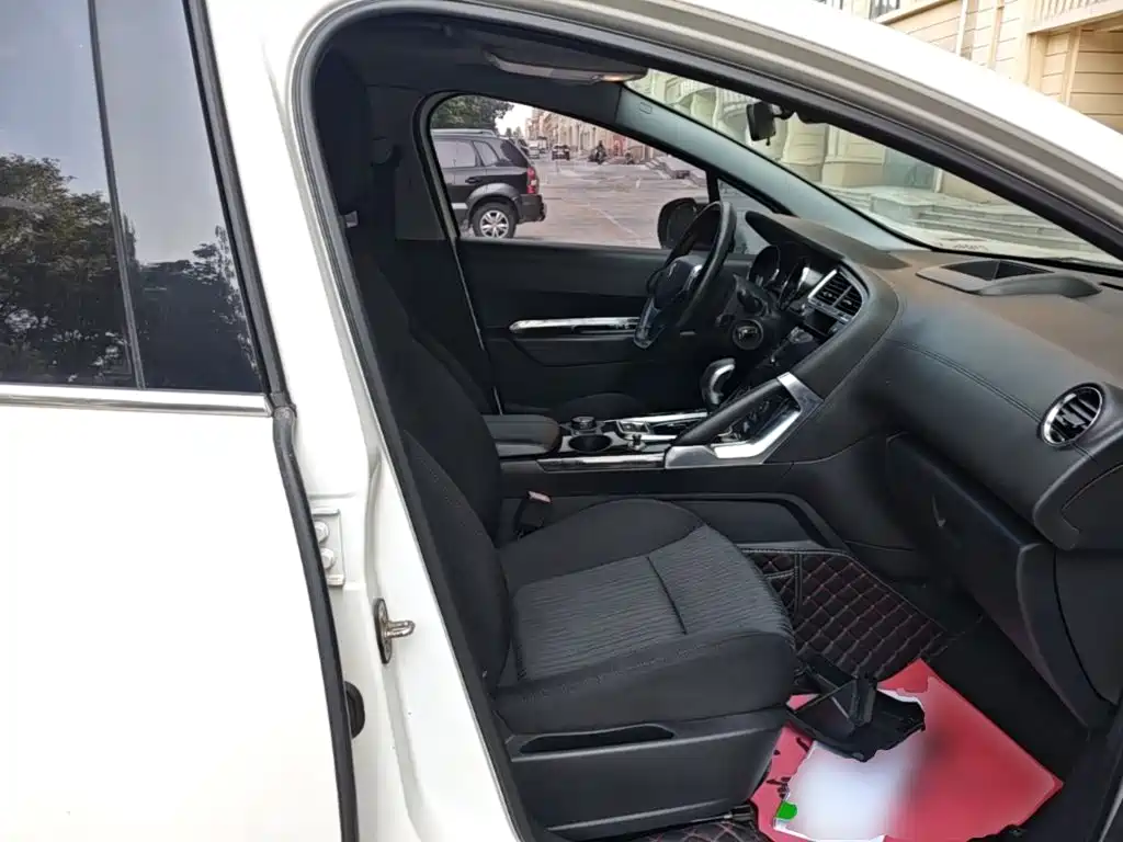 Peugeot 3008 — миниатюра 25