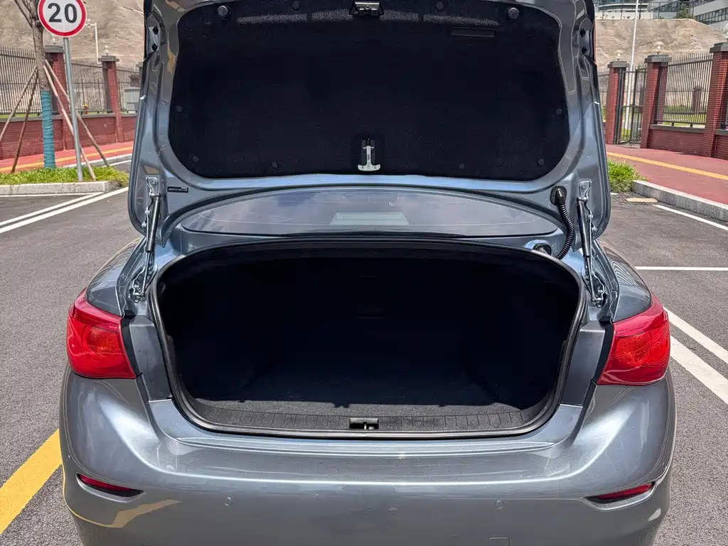 Infiniti Q50 — миниатюра 18