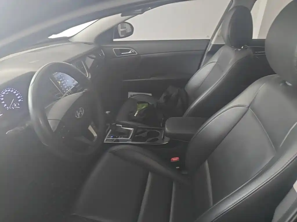 Hyundai Mistra — миниатюра 15