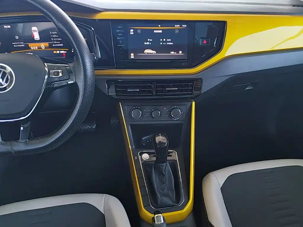Volkswagen Polo — миниатюра 13