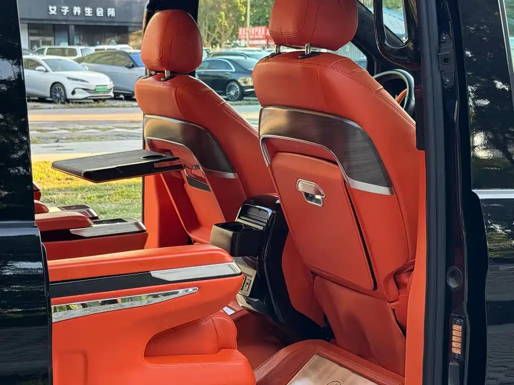 Mercedes-Benz Vito — миниатюра 14