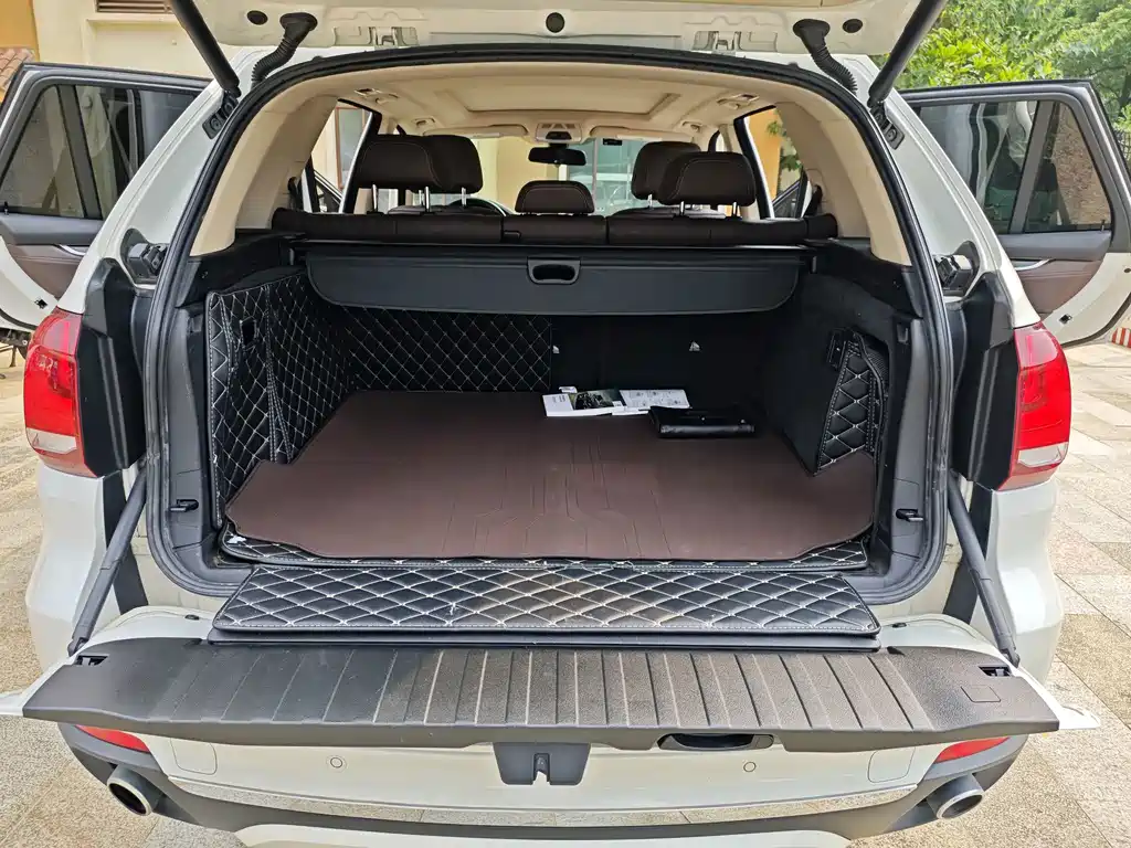 BMW X5 (Import) — миниатюра 12