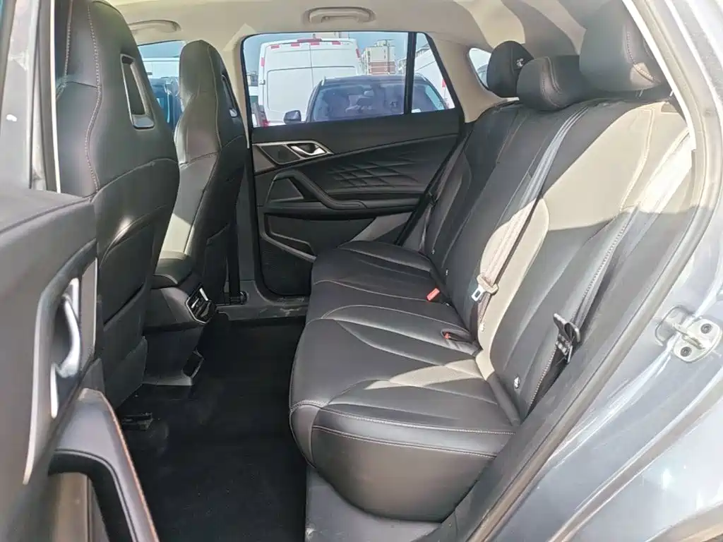 Roewe RX5 — миниатюра 17