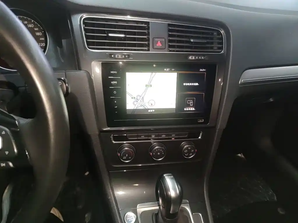 Volkswagen Golf — миниатюра 13