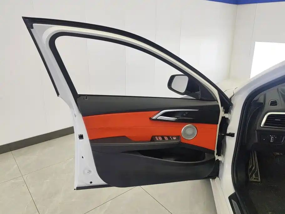 BMW 1 Series — миниатюра 7