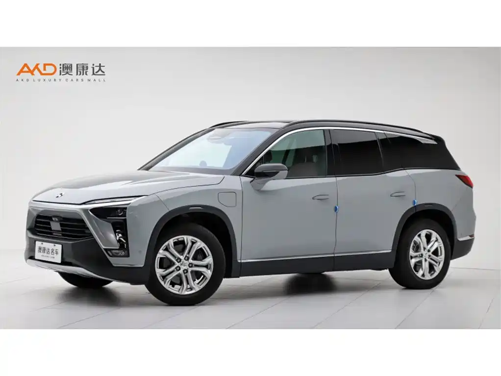 NIO ES8