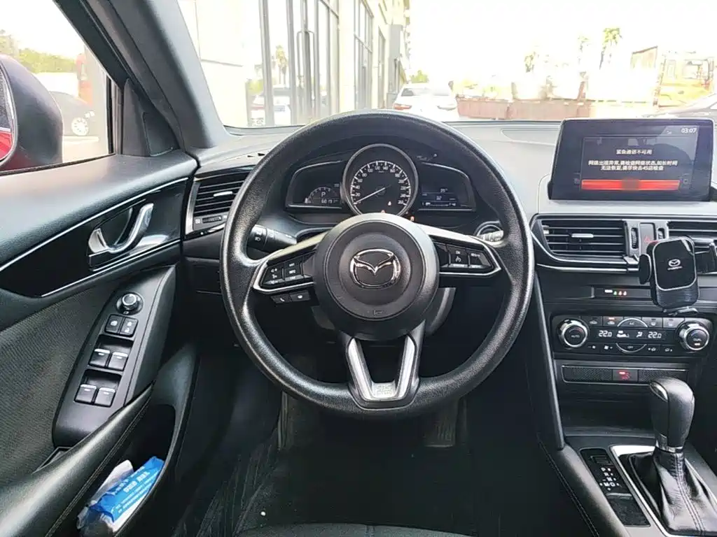 Mazda CX-4 — миниатюра 11