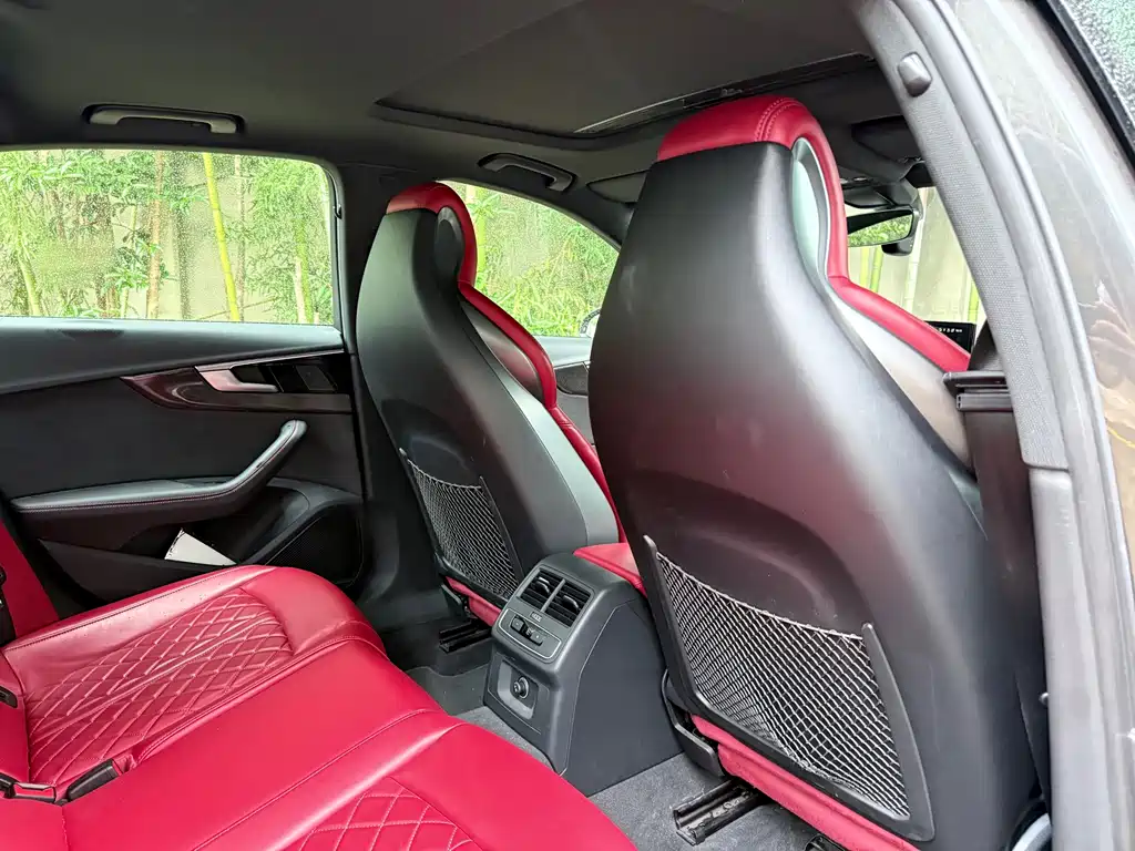 Audi S4 — миниатюра 12
