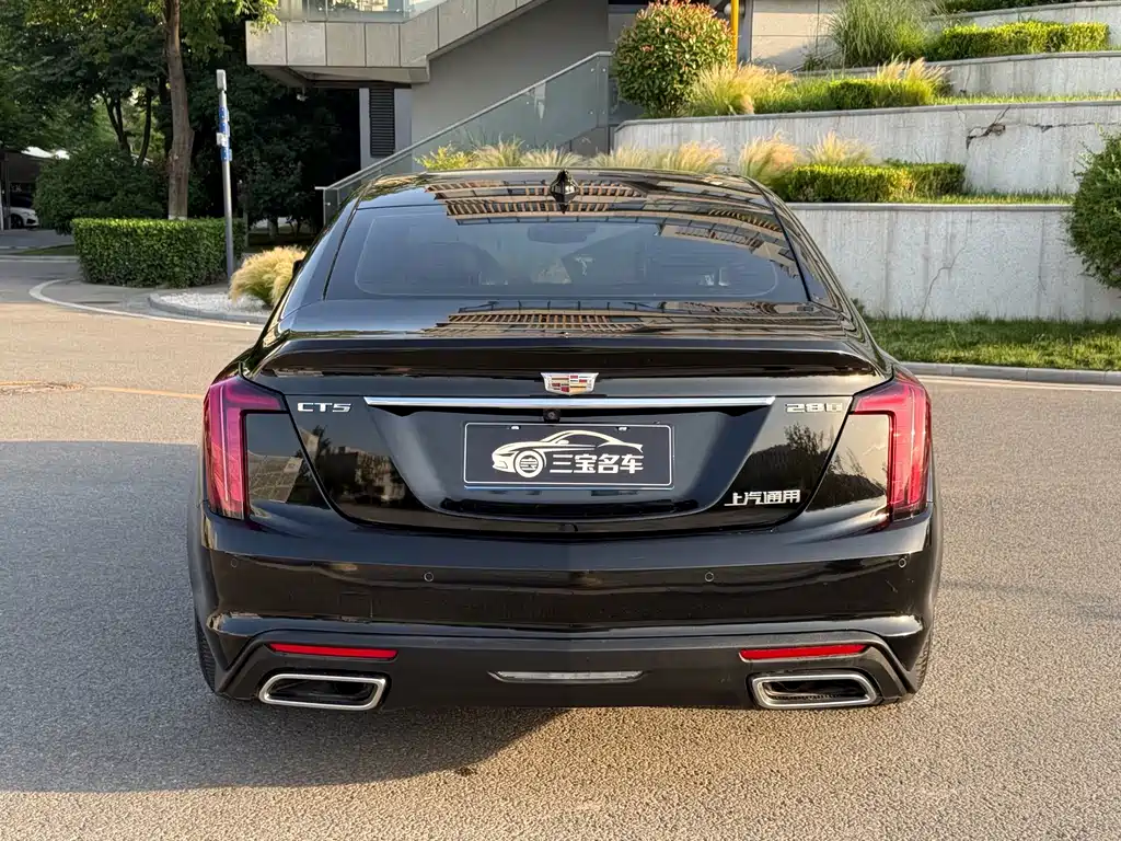 Cadillac CT5 — миниатюра 6
